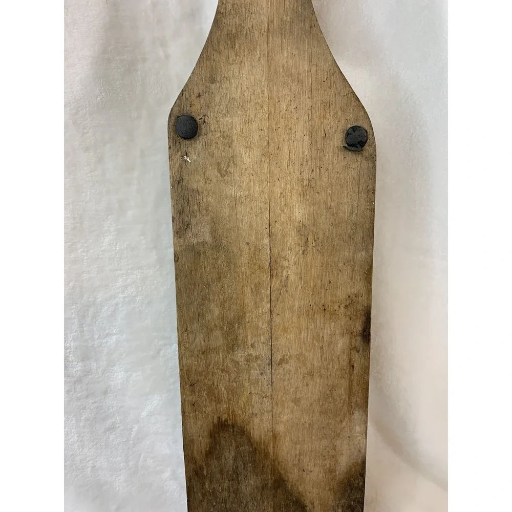 Vintage Wooden Fish Scaler Cleaning Skinner Filet Board Tail Clamp 23
